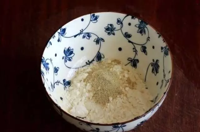 洋蔥的創意新做法,造型別致,做法簡單,連大廚都誇讚