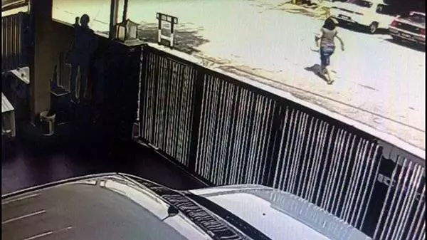 治安太壞5宗破車窗偷竊案後 再有人當街被掠奪