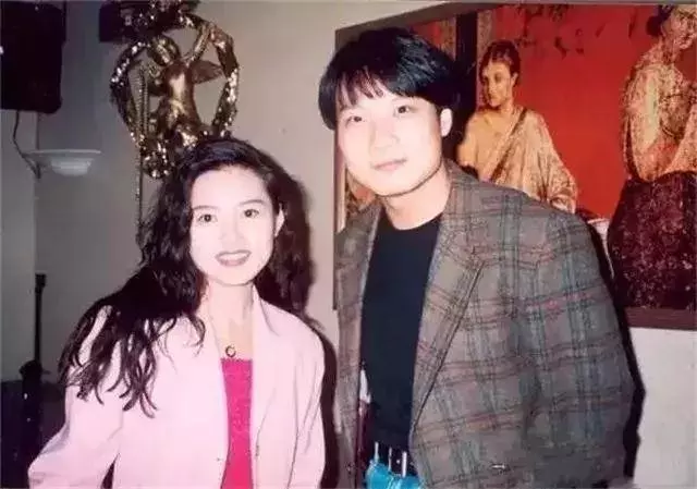 錢嘉樂四段戀情:對象都是女神,老婆是《封神榜》的「柳琵琶」