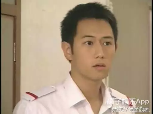 還記得「學警系列」中的李伯翹嗎?他現在的樣子你還認識嗎?