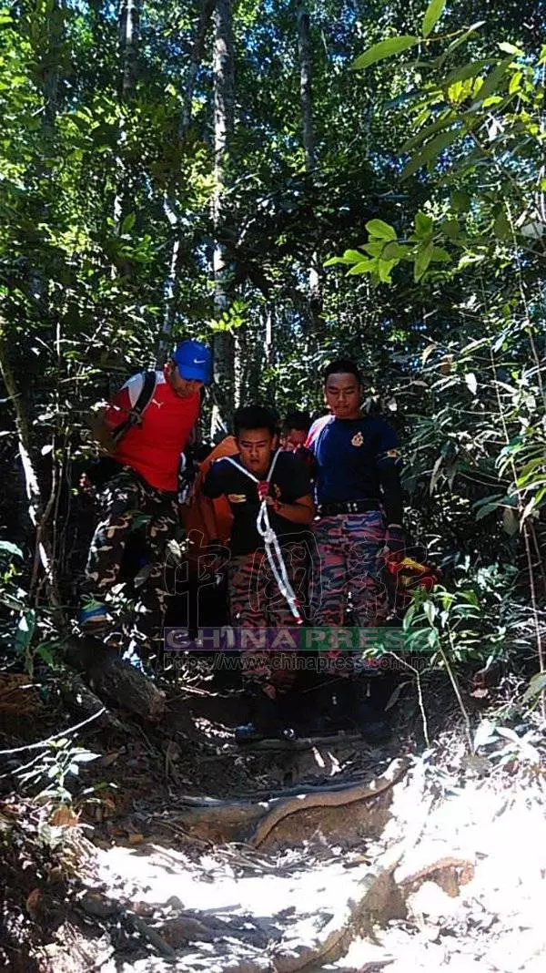 健壯老師爬山途中 心臟病發身亡