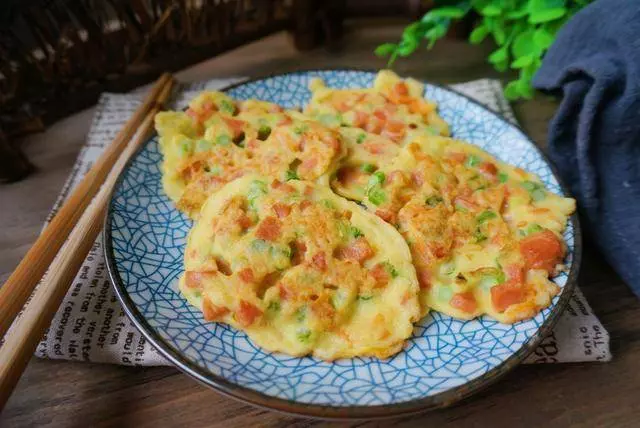 早餐就愛這個餅,攪一攪拌一拌,軟乎還營養,出鍋搶著吃