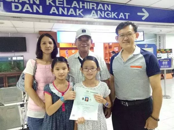 無國籍女童 獲報生紙 終成大馬公民