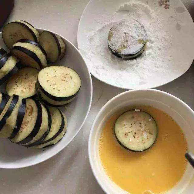 這樣做茄子一輩子也吃不夠,1頓1斤不夠吃,味道香軟0難度