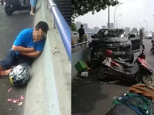兇嫌因感情問題,將女友和3名家人滅口後,駕車逃離卻遇塞車 , 他發狂衝撞其他摩哆,再下車砍死2人
