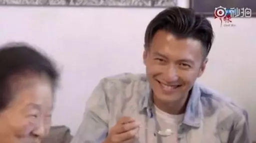 少時夫妻老來伴!張柏芝「第三胎」產後,謝霆鋒首度開口談「三人的感情事」!