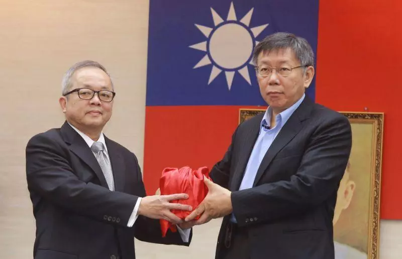【影】6分鐘就結束!柯文哲就職致詞「我們就努力工作」超簡短 籌備經費「全台灣最省」網友跪了