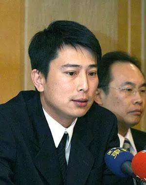 嫁億萬豪門遭7次家暴,生產前一天被打,妹妹為救她被打掉門牙