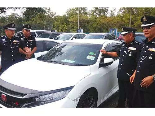 網購複製鑰匙儀器 3偷車賊輕鬆偷豪車