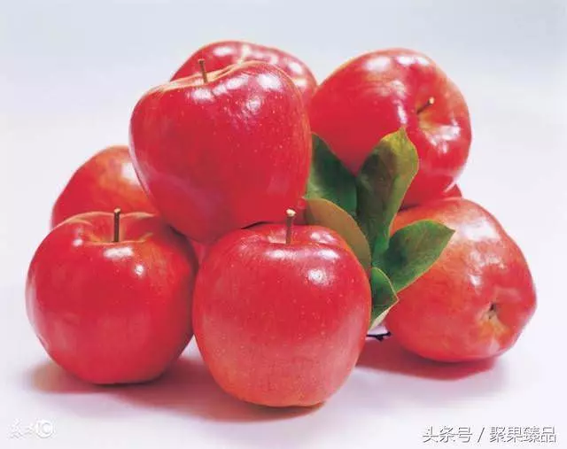 心臟不好的人,睡覺時會有3個症狀,醫生:多吃這些水果,多做這套動作,養心臟