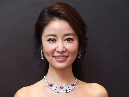 霍建華、林心如婚姻不保,林心如在外竟然有個14歲的女兒,霍建華該作何選擇!