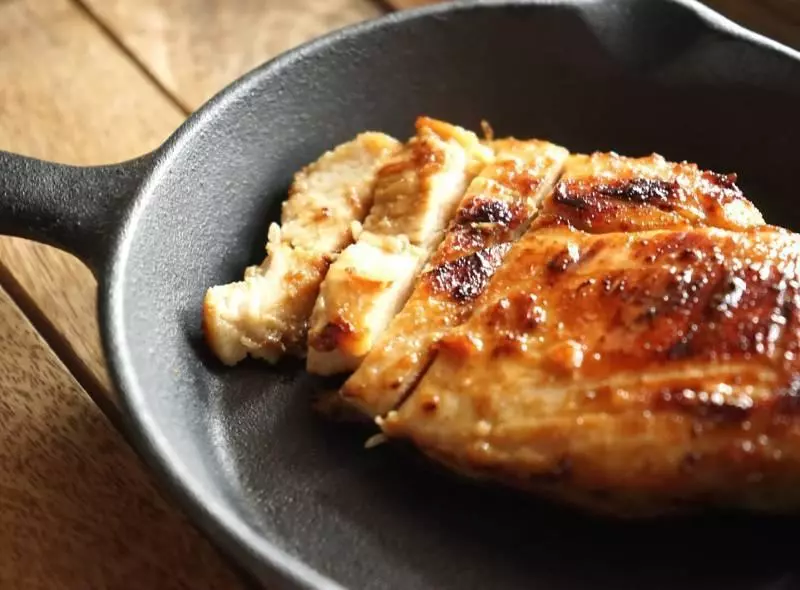 雞胸肉也可以煮出天堂級的味道,不信?試做一次便知道了