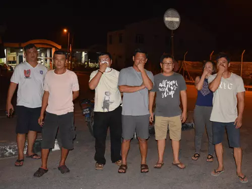 公然燒死豬,味道噁心華都村臭爆,導致太多人患癌,村民不忍了!【內有燒死豬視頻】