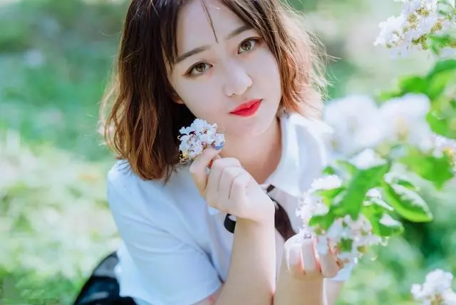 侄女周末來我家住了兩天,送她回校時,她竟然勸我離婚
