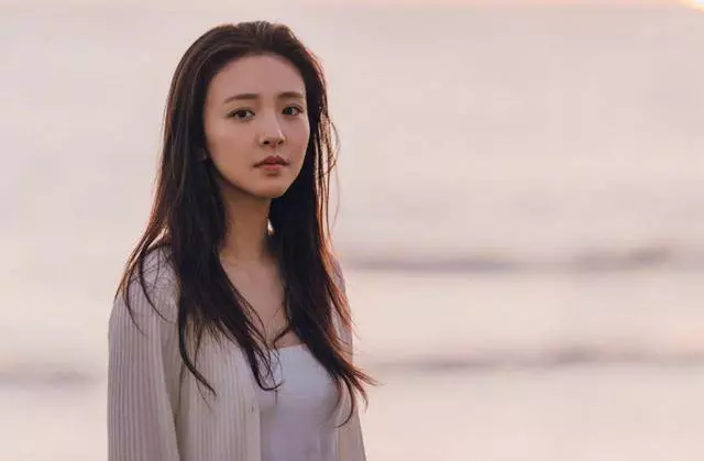 8位女演員,我猜你只認識趙麗穎楊冪,若認識5個以上我請吃辣條