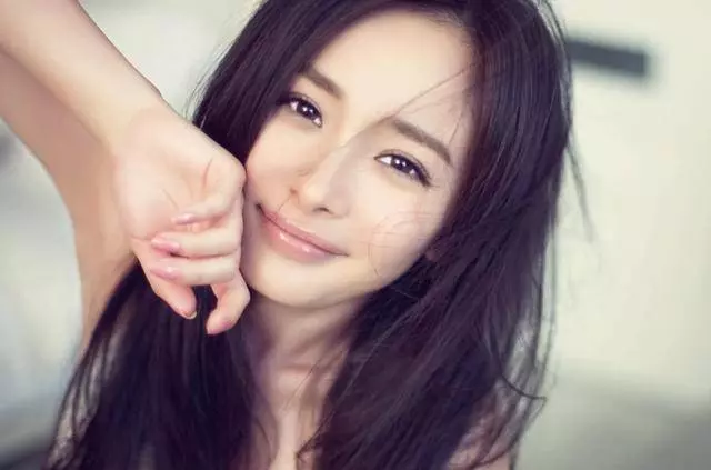8位女演員,我猜你只認識趙麗穎楊冪,若認識5個以上我請吃辣條