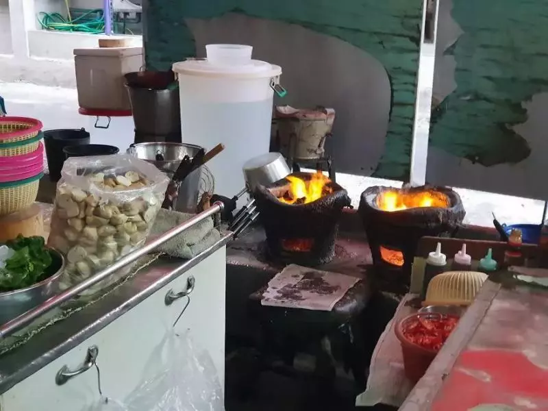 花了30年,72歲奶奶把蒼蠅小館做成米其林星級餐廳但她卻嫌煩,吵著要把星星退回去···