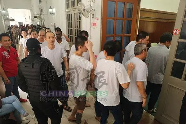 「360私會黨」37被告三度過堂 高喊:我們是冤枉的
