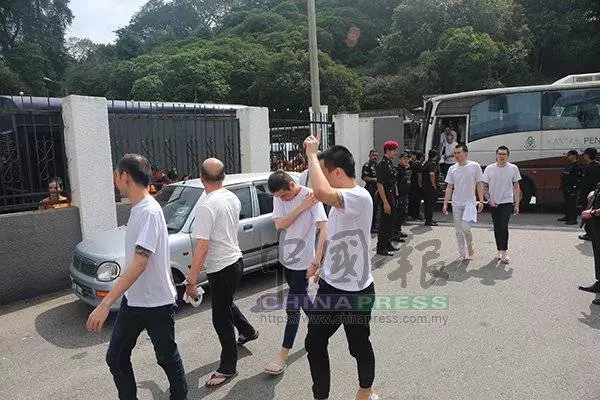 「360私會黨」37被告三度過堂 高喊:我們是冤枉的