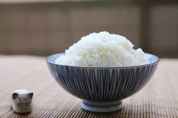 煮飯用熱水還是冷水?90%的人都做錯了真想不到