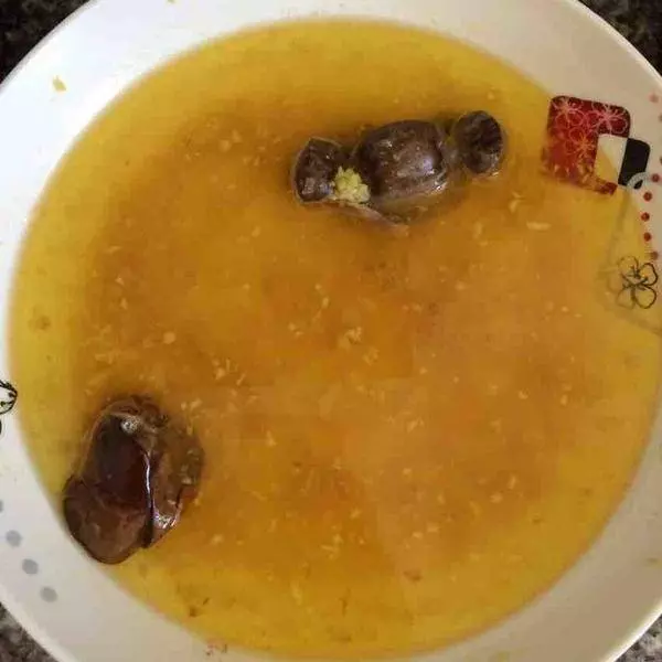 原汁隔水蒸雞——皮脆肉滑,保留雞的原汁原味