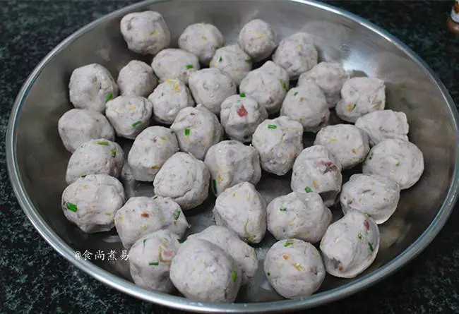 香芋丸子,比燉肉還香,乾爽酥軟不油膩