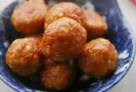 香芋丸子,比燉肉還香,乾爽酥軟不油膩
