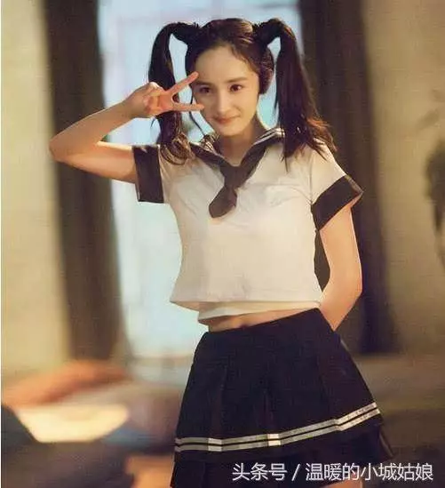 女星雙馬尾造型,楊穎像鄰家女孩,謝娜年輕10歲,趙麗穎萌到我了