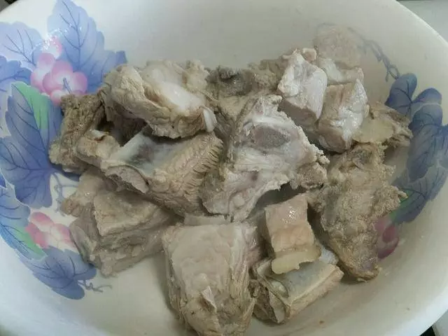 最簡單的糖醋排骨做法,調糖醋汁有個口訣,一次成功