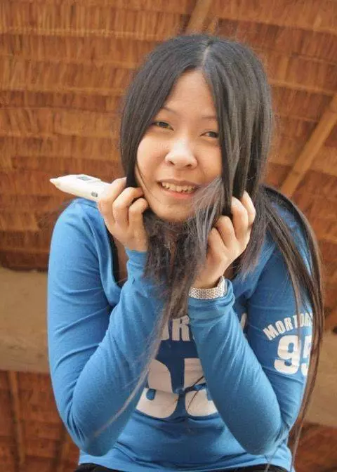 黑妞醜到被男友甩霸氣復仇「變身極品天菜」,顏值破表讓網友崩喊「太犯規」