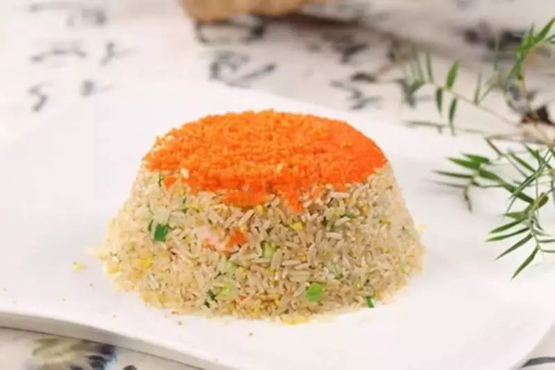 世界上最貴的炒飯,一份約5000塊,網友:看著真值這個價格