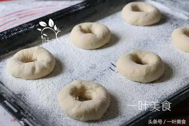在家自製甜甜圈,比賣的好吃太多,老媽和女兒都超級愛吃