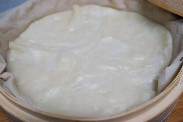 教您做透明薄餅,不會活面也能做,放涼都不硬,卷啥都好吃