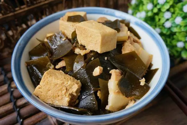 豆腐這樣做比炒著燉著都好吃,超級入味