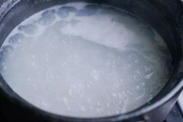 早餐就愛這個粥,15分鐘就熬好,粘稠又好喝,每次都喝精光