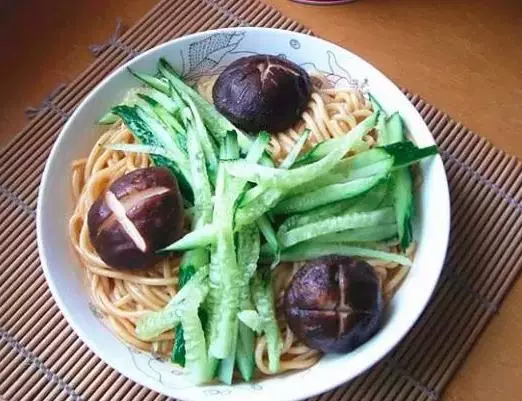 14種拌面的做法,特別簡單!噴香濃郁,每天換個口味,家人很愛吃
