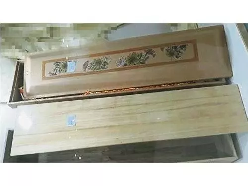 酷暑睡棺材求轉運 婦女疑活活熱死