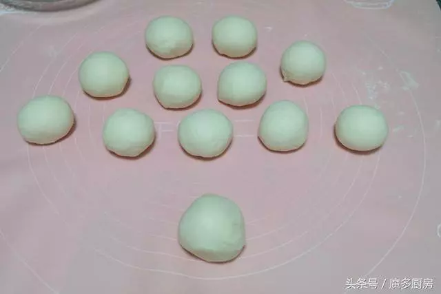 媽媽做的饅頭太可愛,孩子看了嘴巴都合不上了,捨不得吃怎麼辦?
