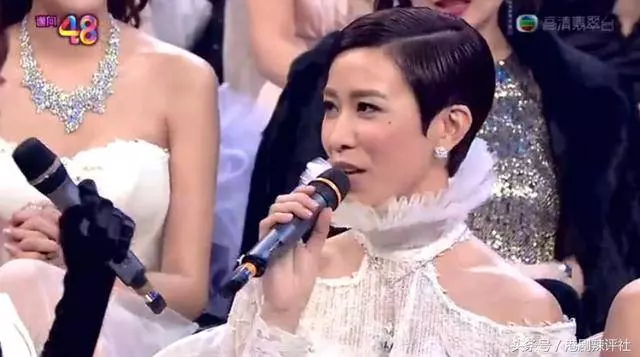 同樣是TVB兩屆視後,佘詩曼實至名歸,而胡定欣卻遭幕後公開炮轟