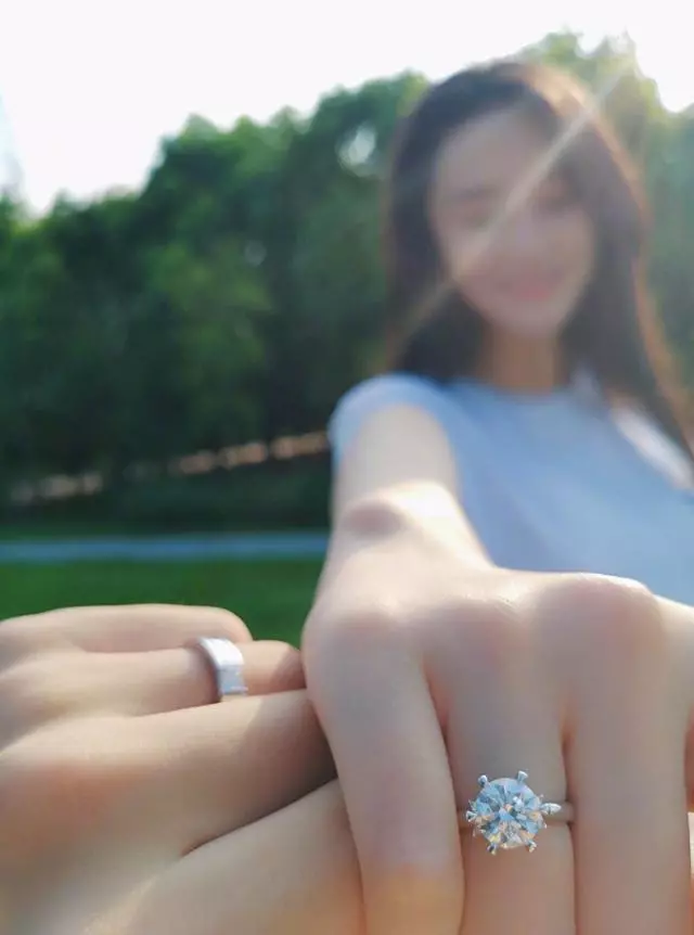 張馨予結婚了! 曬婚紗照宣布「嫁給愛情」~~~