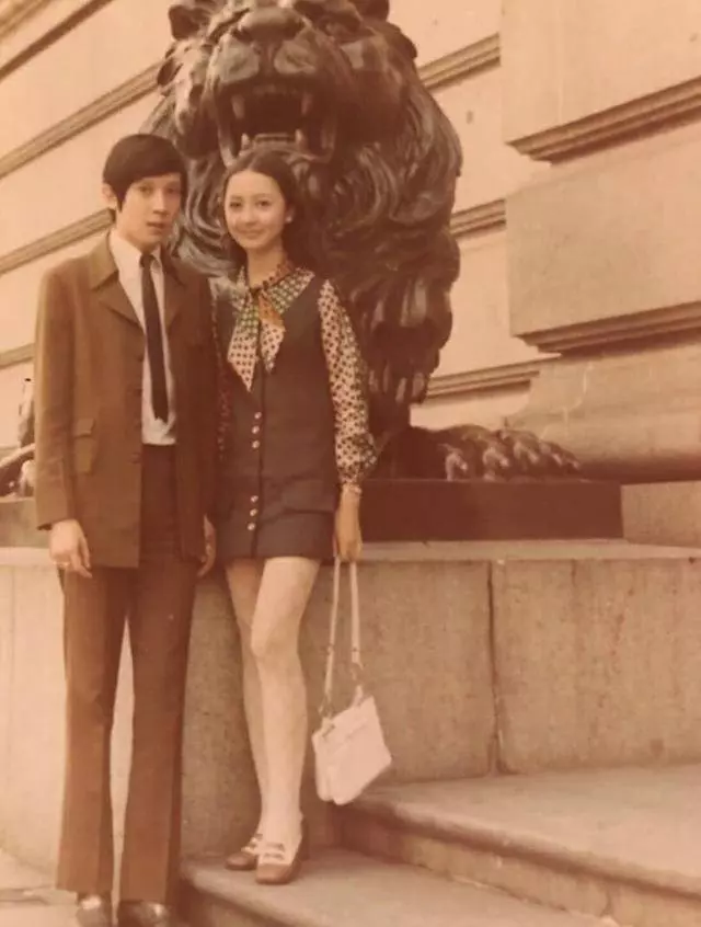 陳冠希媽媽近照首次曝光,年輕長相太驚艷,難怪女兒長得那麼美