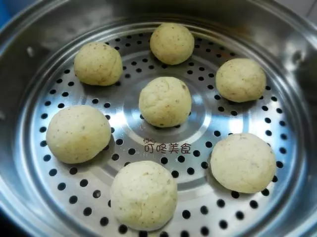 饅頭別只用白面了,加入這一物,蒸出來的饅頭好吃又好看!