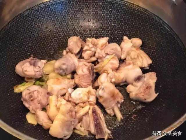 四大外賣巨頭之黃燜雞,拒絕點餐在家做,讓你多吃2碗飯