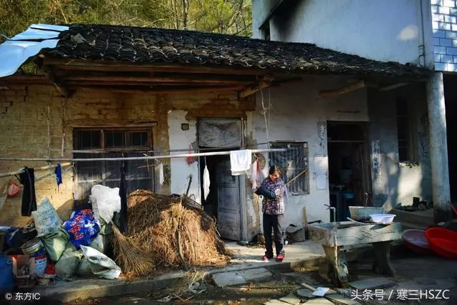 小姑子的孩子考大學婆婆給了一萬,我沒說什麼,可小姑子不幹了