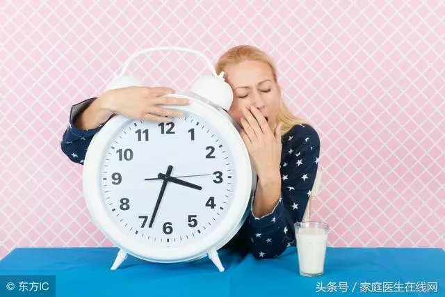 女人身體出現6個「異樣」,預示更年期到來,真無可奈何
