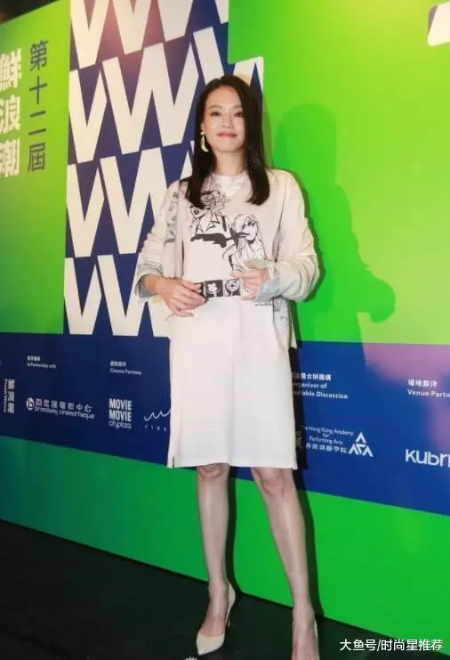 舒淇大換髮型,一口氣把長發全剪了,短髮亮相簡直美到「開掛」 氣質秒殺全場女星