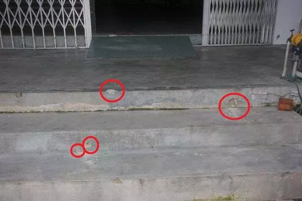 東甲某聯誼會三層樓會所,日前凌晨時分遭槍手連開9槍,子彈射中鋼骨水泥地上、牆壁、鋁製拉門和白鋼門等,幸未造成人命傷亡