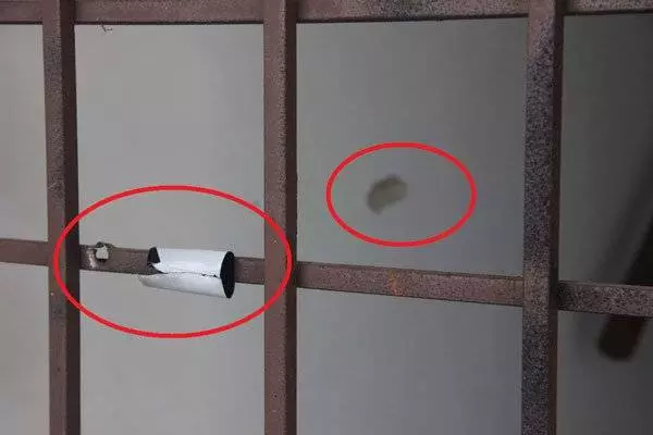 東甲某聯誼會三層樓會所,日前凌晨時分遭槍手連開9槍,子彈射中鋼骨水泥地上、牆壁、鋁製拉門和白鋼門等,幸未造成人命傷亡
