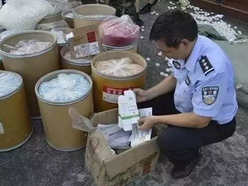 中國警方獲6噸假藥 膠囊內全是麵粉