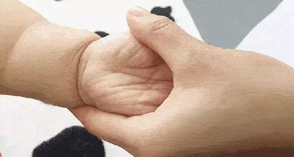小兒推拿21種手法,輕松搞定幾種常見病